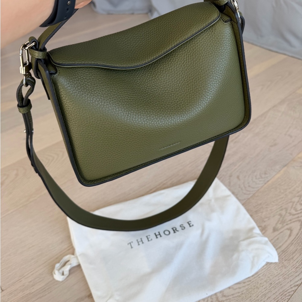 The Horse Clementine Bag in Olive - Picture 2 of 12